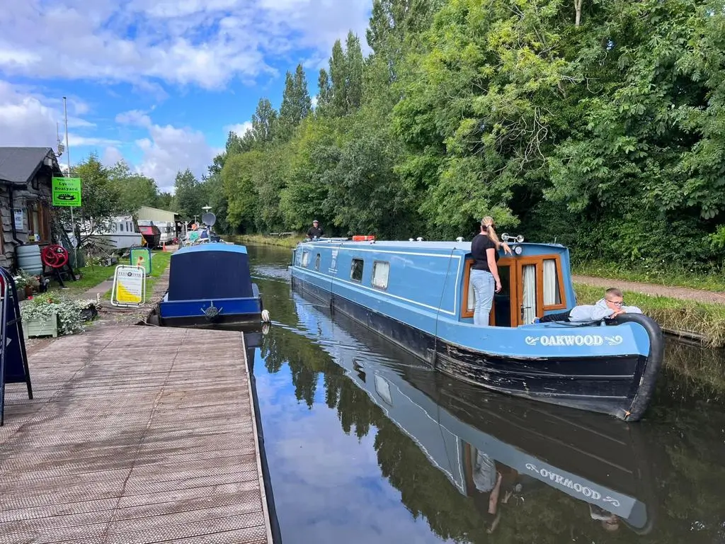Why Now is the Perfect Time to Book Your Warwickshire Narrowboat Holiday